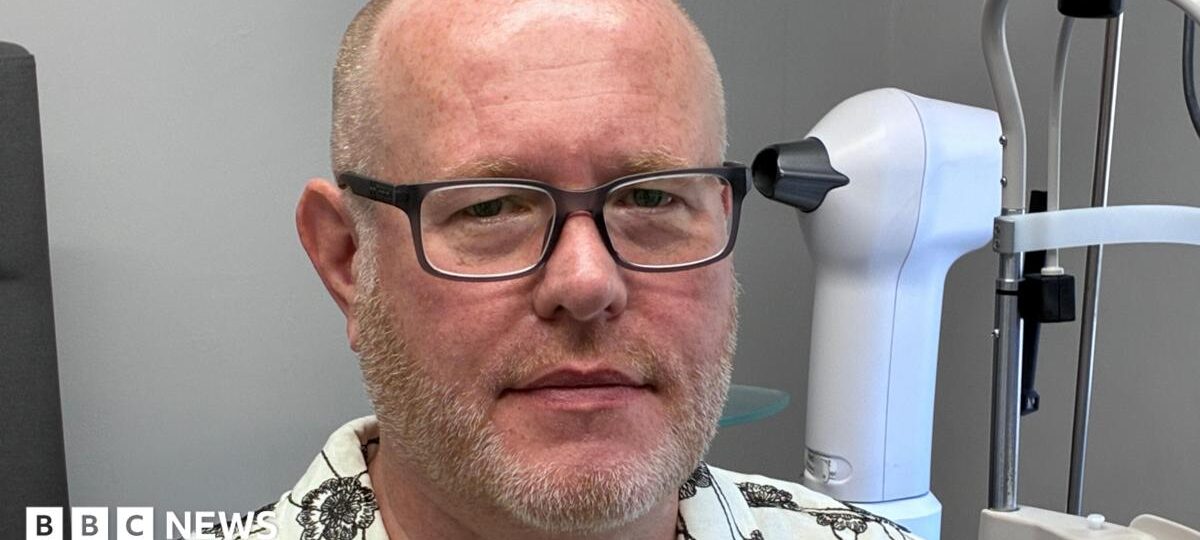Warning from man whose eyes were damaged by eclipse