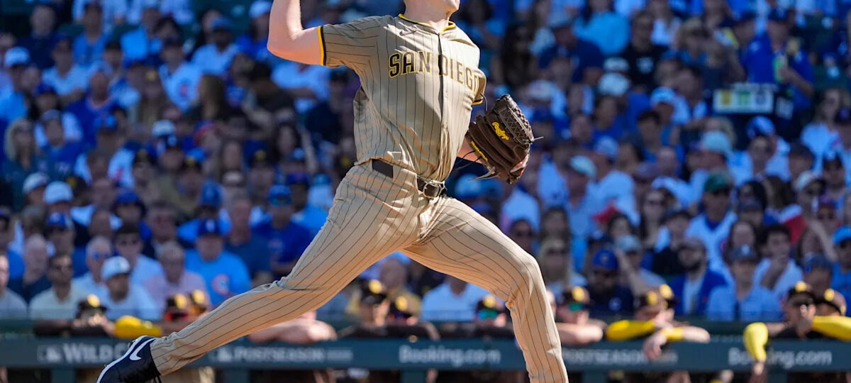 Padres pitcher suddenly leaves rehab start with apparent injury