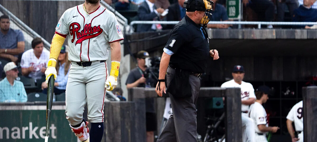 Bryce Harper leans into Field of Dreams game with corn-themed gear