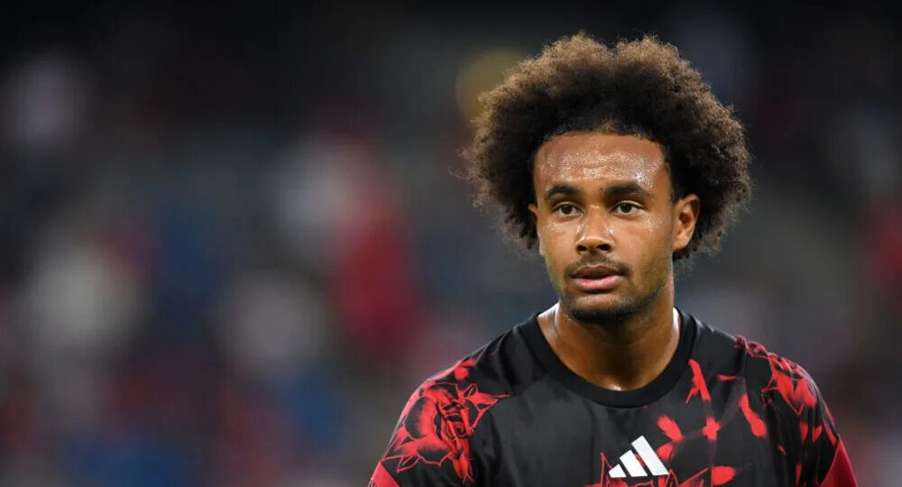 Aston Villa keen on Manchester United striker Joshua Zirkzee