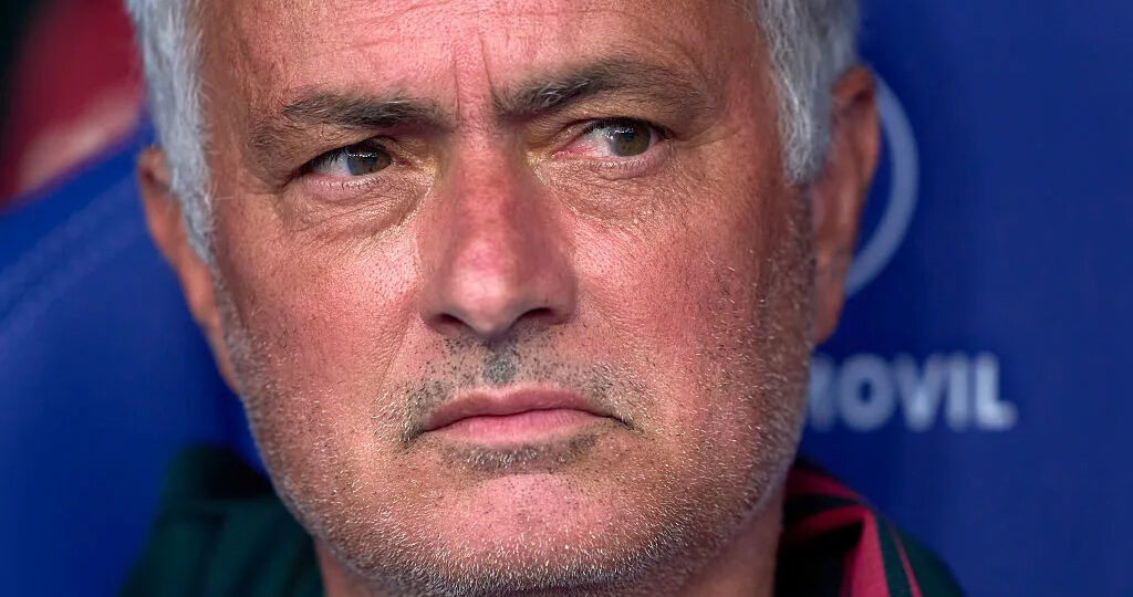 Front pages: Mourinho returns, Julián flares up, Argentina punished