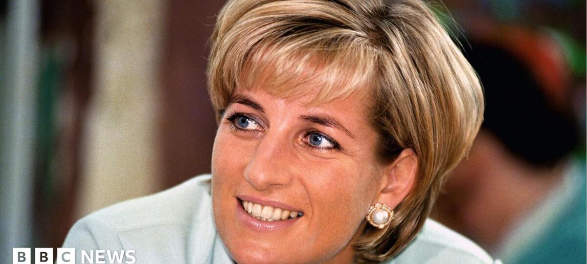 Earl Spencer to publish story of his sister, Princess Diana