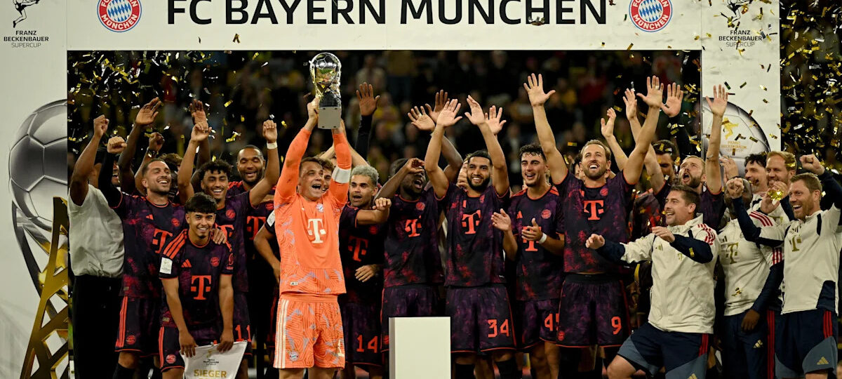 Bayern Munich’s Manuel Neuer beats Thomas Müller trophy record
