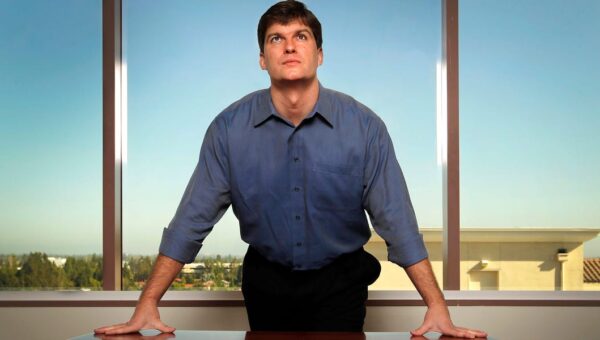 'Big Short' Michael Burry says the bulletproof AI narrative reminds him of the dot-com and housing bubbles
