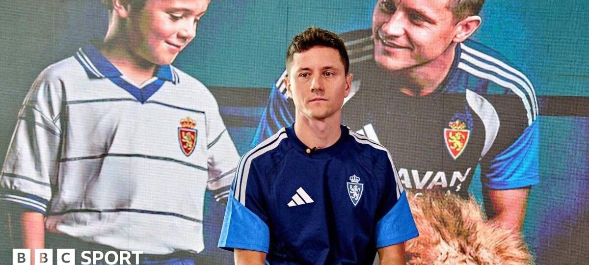 Why Herrera is playing for free in Spanish third division