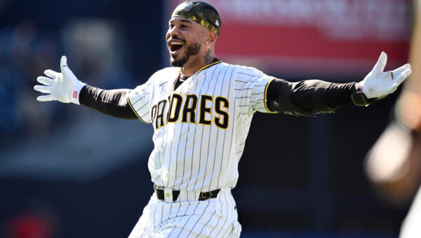 Padres comeback to walk-off, sweep Brewers