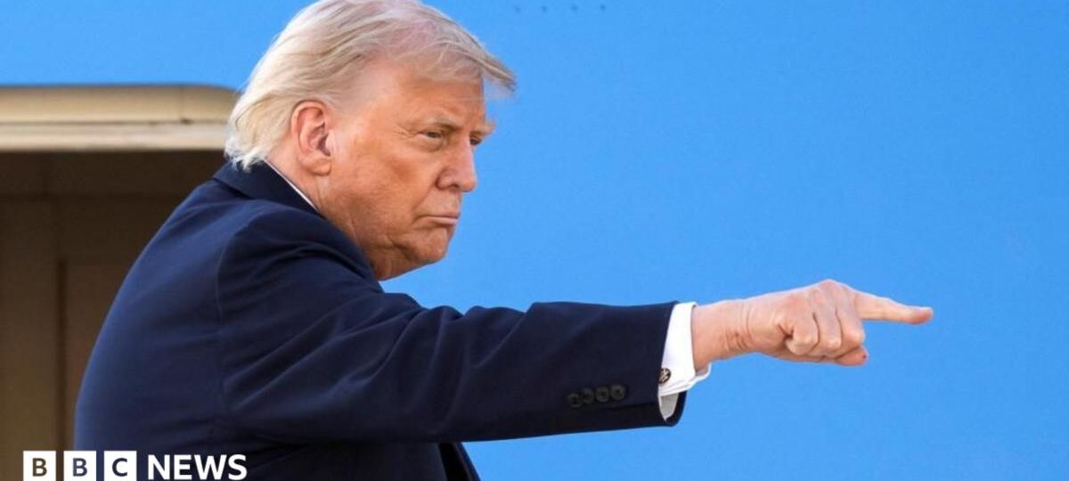 Trump's dramatic plane swap hints at personal stakes of Iran war