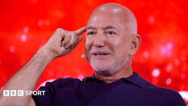 Bezos consortium bought almost 40% of Liverpool
