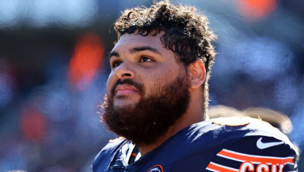 Darnell Wright has message for Bears fans after his contract extension