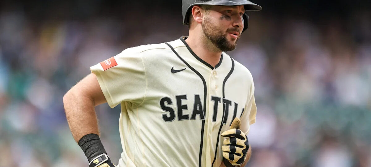 Cal Raleigh responds to Dan Wilson criticism from the Seattle Mariners fanbase