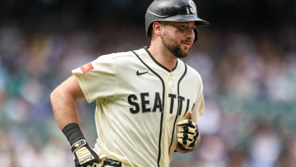 Cal Raleigh responds to Dan Wilson criticism from the Seattle Mariners fanbase