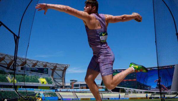 Future Oregon Duck Simon Rosselli wins discus gold at World U20 meet