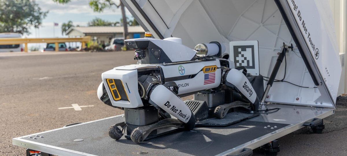 The security guard shortage is giving robots an opening