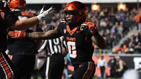 Seahawks work out former Oregon State star running back