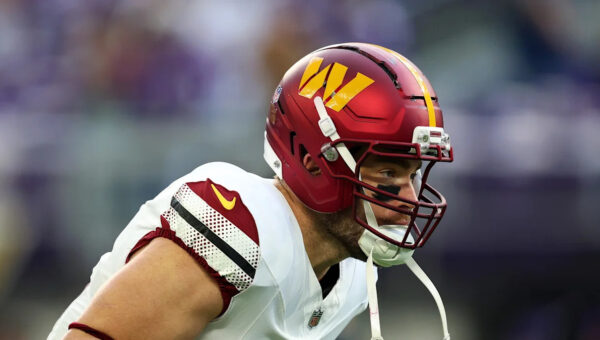 Free agent TE Zach Ertz cleared for football activities