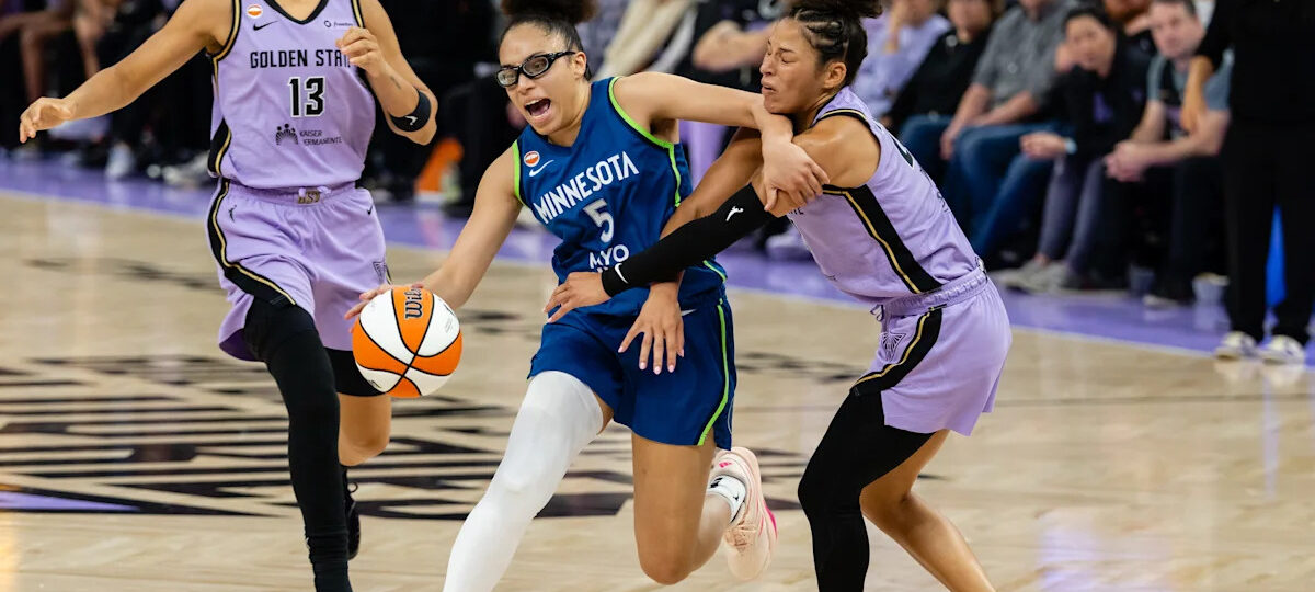 Lynx star Olivia Miles leaves win over Valkyries early with awkward ankle injury
