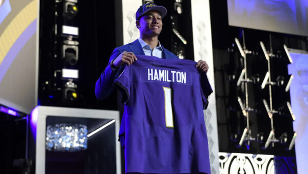 Vikings coach still thinks about passing on Kyle Hamilton