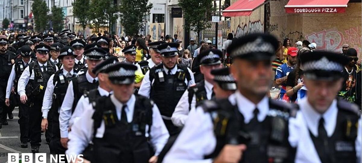Man dies near Notting Hill Carnival after entering canal