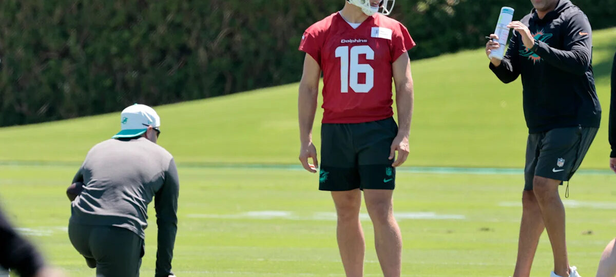 Dolphins cut struggling QB Mark Gronowski, add two newcomers