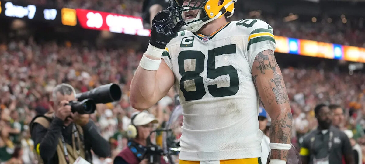 Fantasy football TE rankings & tiers: Tucker Kraft climbing