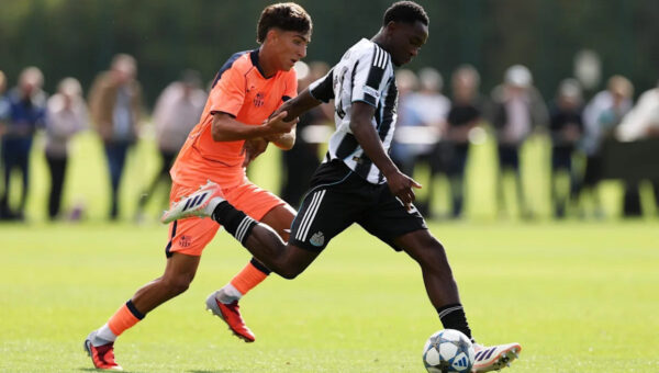 Confirmed: Barcelona secure contract renewal of 18-year-old midfielder until 2030