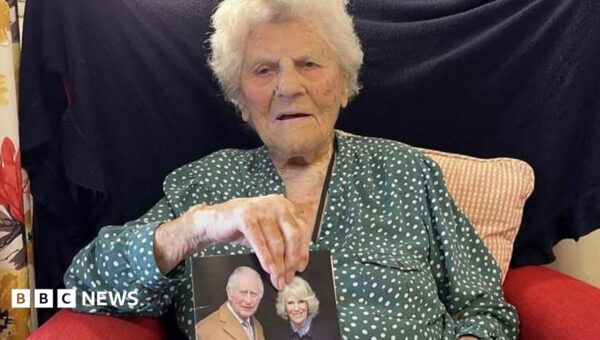 World’s oldest person celebrates turning 117
