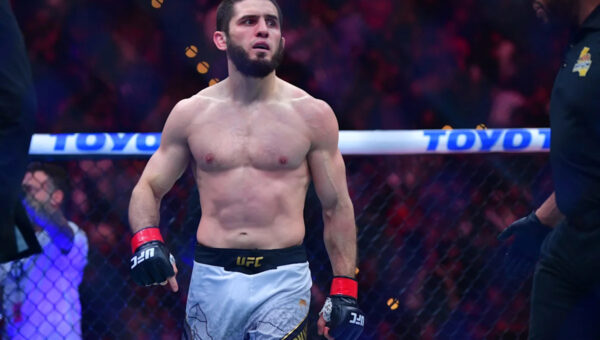Islam Makhachev vs. elite striker, more fights to make after UFC 330