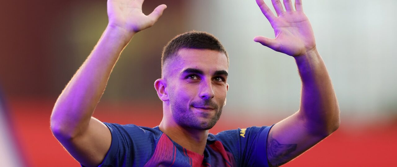 Romano on when “official bid” for Barcelona attacker is expected