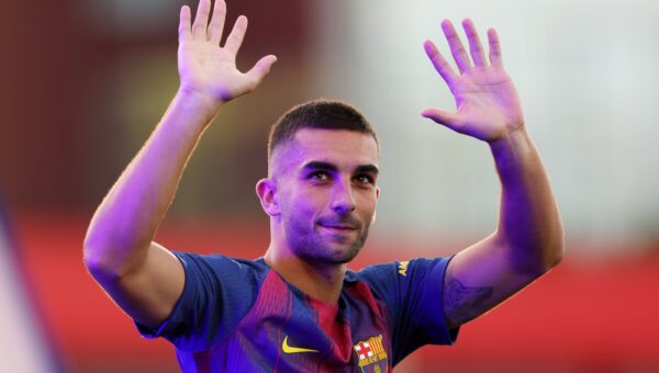 Romano on when “official bid” for Barcelona attacker is expected