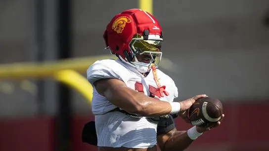TST Images: USC Football Practice at Howard Jones Field