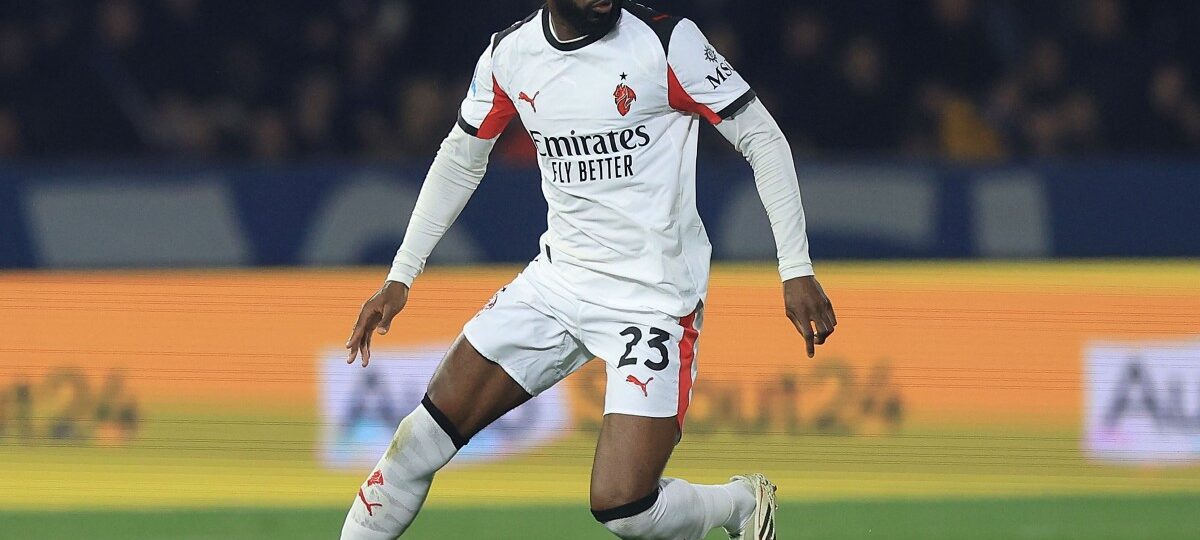 Former Chelsea player set for Premier League return – with two teams competing for his signature