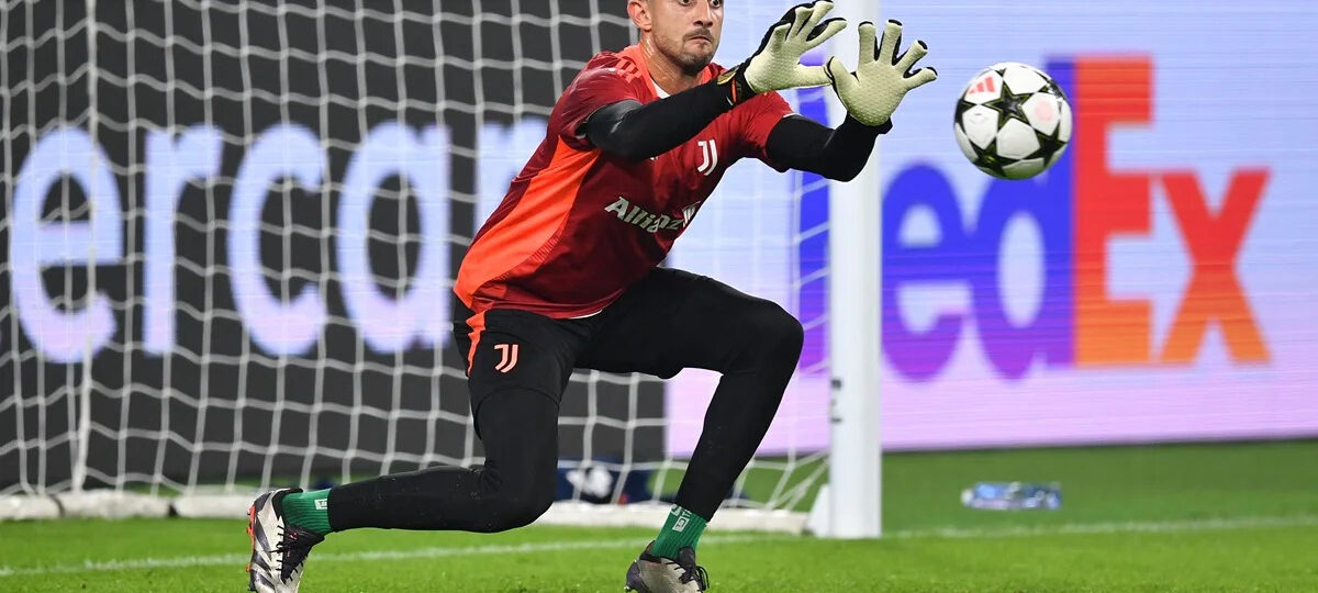 Does Perin deserve to be Juventus first choice?