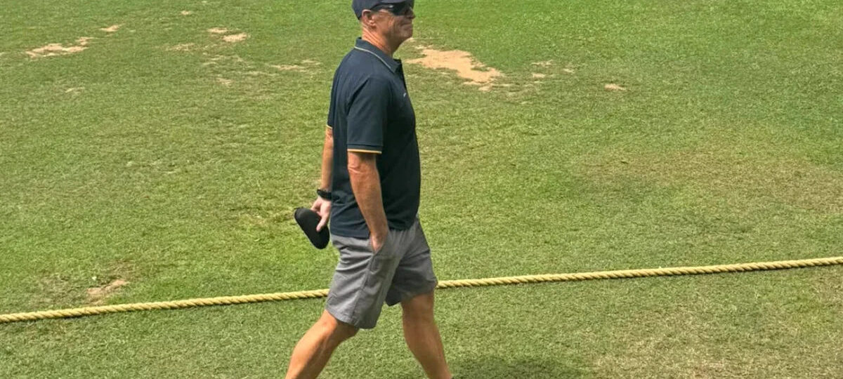 Gary Kirsten keeps close eye on India as Sri Lanka set visitors 207-run chase in warm-up