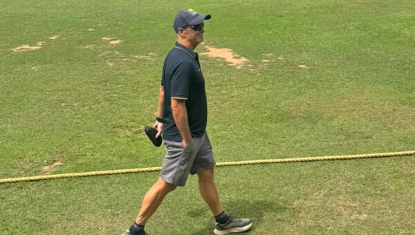 Gary Kirsten keeps close eye on India as Sri Lanka set visitors 207-run chase in warm-up