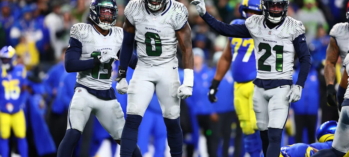 Seahawks DE DeMarcus Lawrence announces 2026 will be his last season