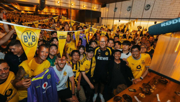 Embassy in Tokyo opens its doors: BVB Fans get in the mood for the game