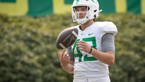 Darren Rizzi explains why Broncos have a second long snapper