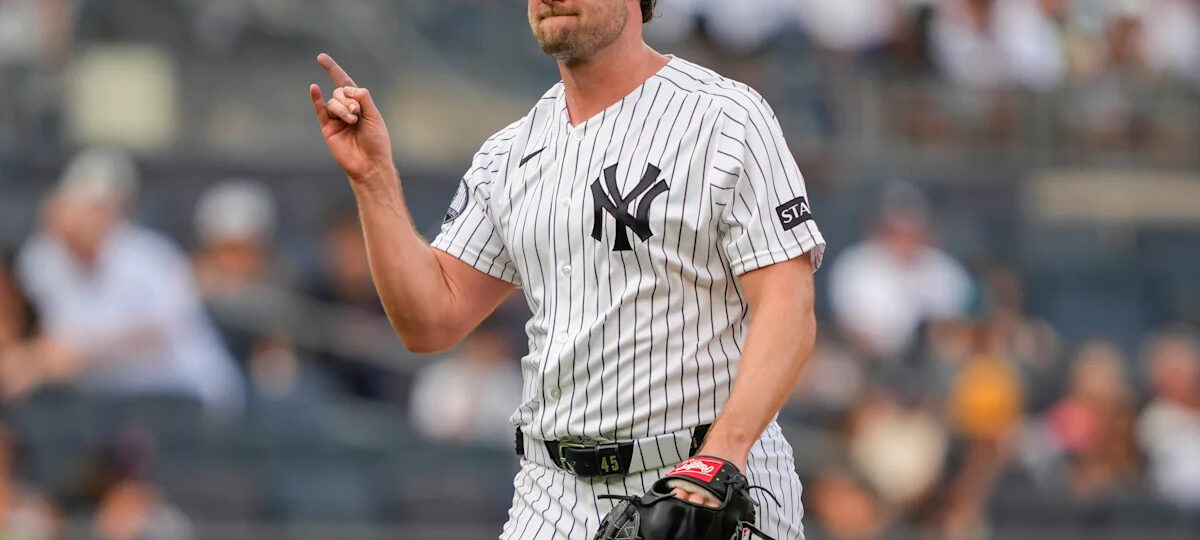 Cole outduels Sale in matchup of Cy Young winners as Yankees beat Braves 5-4