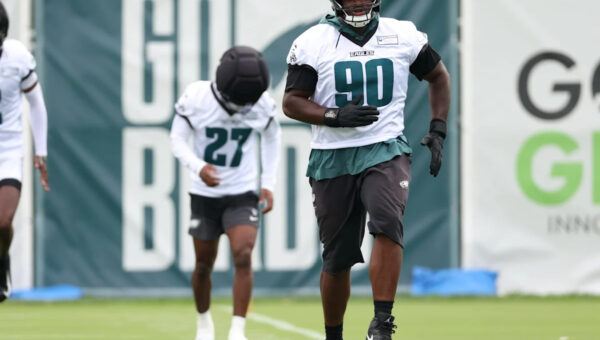 Jordan Davis explains why Lane Johnson is irreplaceable