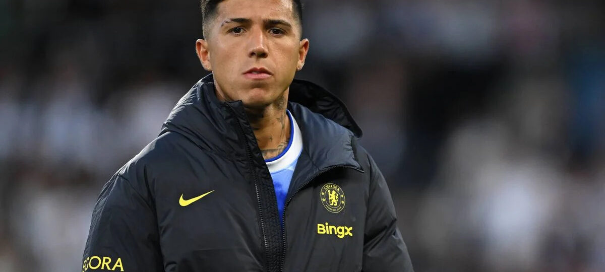 Man City to launch formal bid for Enzo Fernández as deadline nears, testing Chelsea’s £120m resolve