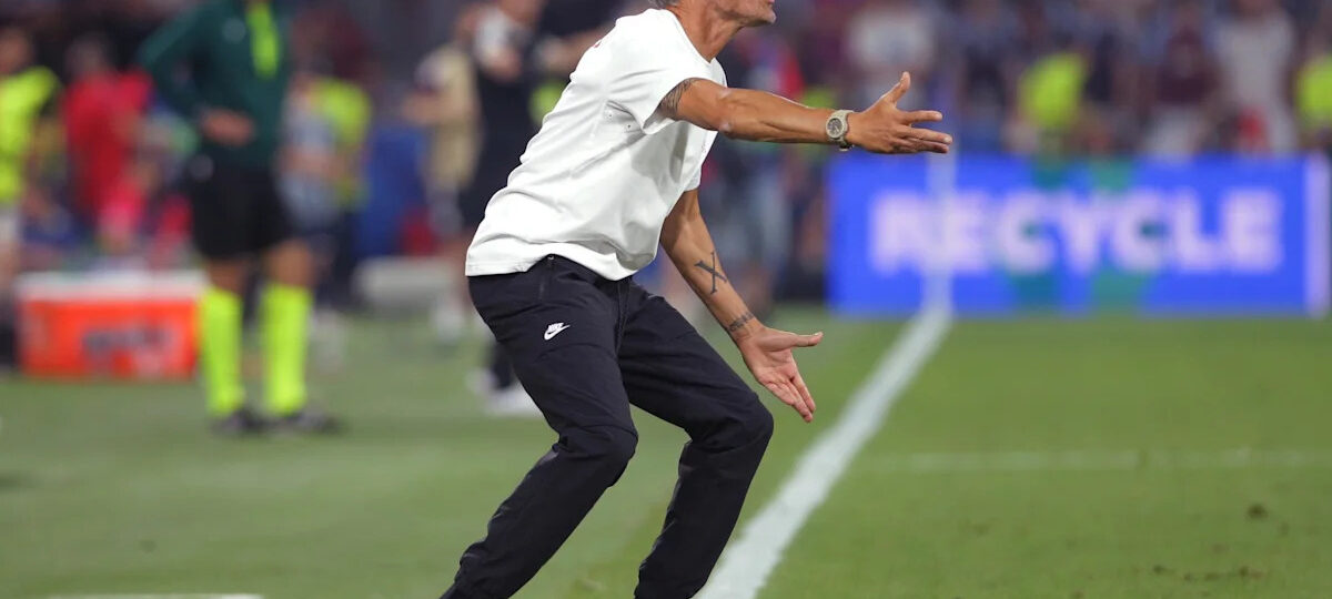 PSG coach says players must defend rapid attacks better after two games without a win