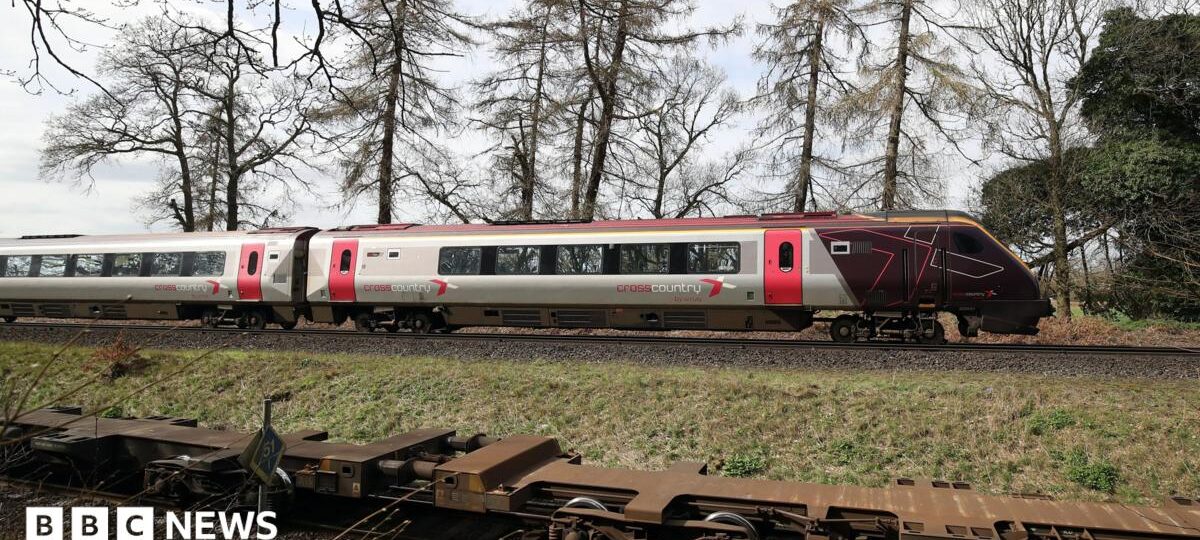CrossCountry to provide full service on Monday after major disruption