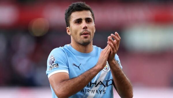 Transfer: Rodri set for Barcelona medicals