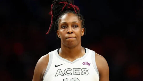 Chelsea Gray makes feelings clear after fans ejected from Aces-Fever game