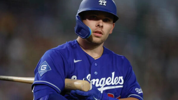 Dodgers Cut Veteran Backstop After Dalton Rushing Injury Update