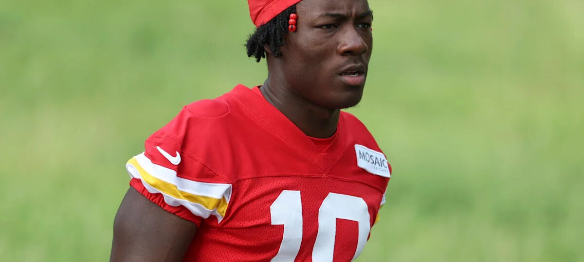 Chiefs’ Emmett Johnson addresses harsh training camp hit from college rival turned NFL teammate
