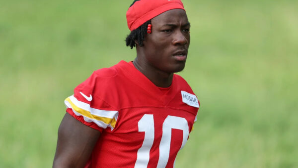 Chiefs’ Emmett Johnson addresses harsh training camp hit from college rival turned NFL teammate