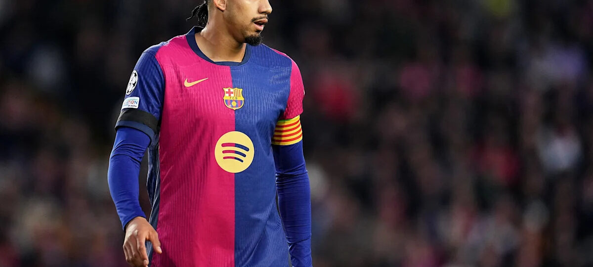 Liverpool set to sign Barcelona defender Araujo on loan