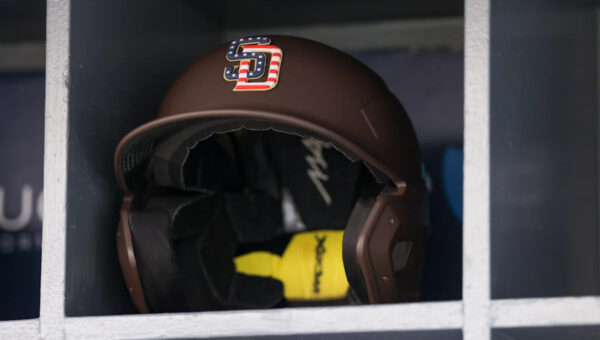 Padres minor-league coach Oswaldo Pirela detained by ICE while traveling from team’s Triple-A location in Texas