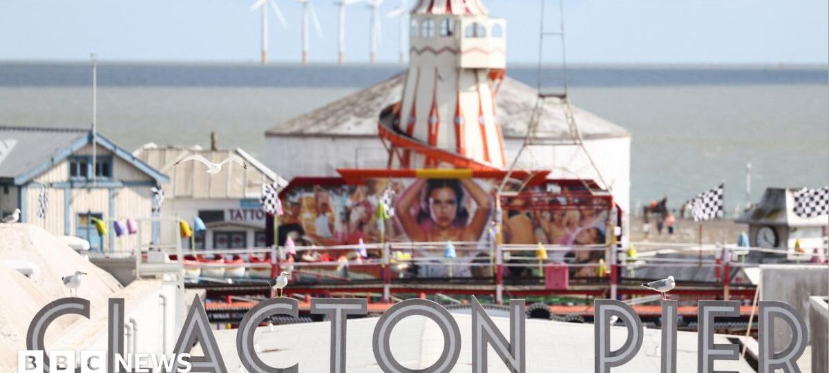 Polls open in Clacton by-election
